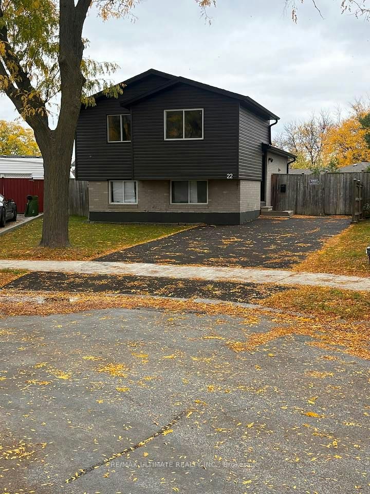 22 Sultan Pool Drive, Toronto, ON, M9V 4M2