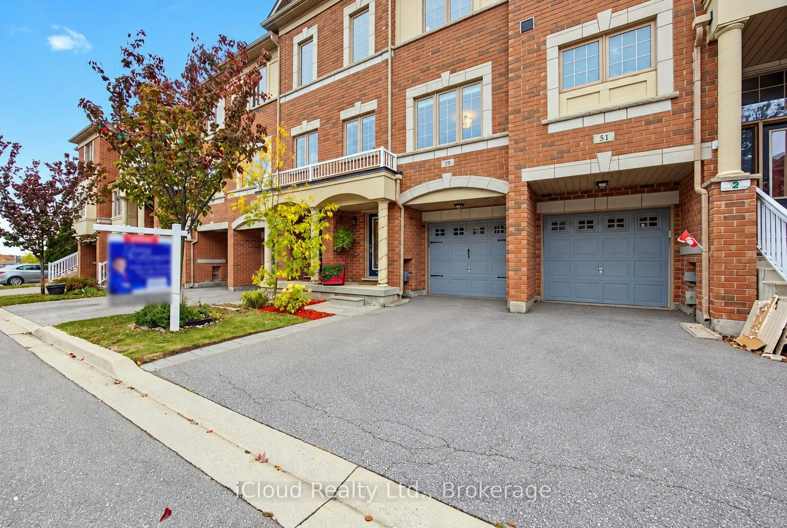 49 Aspen Hills Road, Brampton, ON, L6Y 0H7
