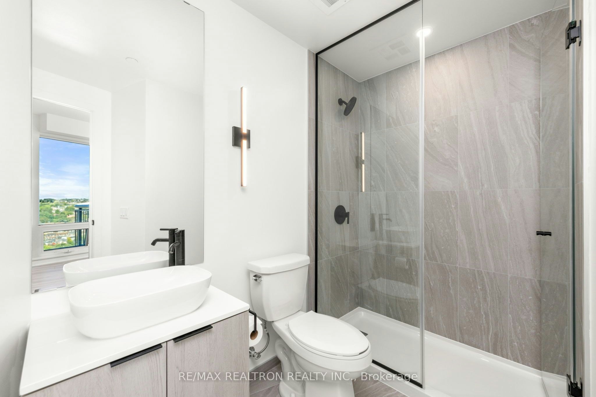 1402-1185 Dupont Street, Toronto, ON, M6H 2A6 - 23