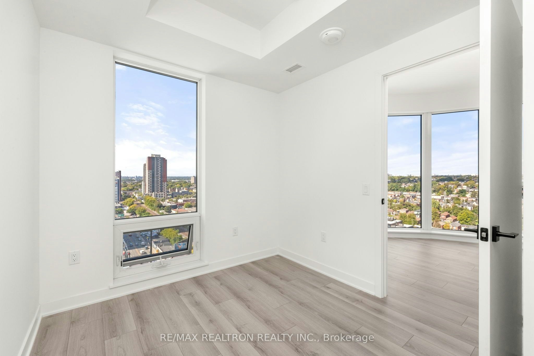 1402-1185 Dupont Street, Toronto, ON, M6H 2A6 - 18