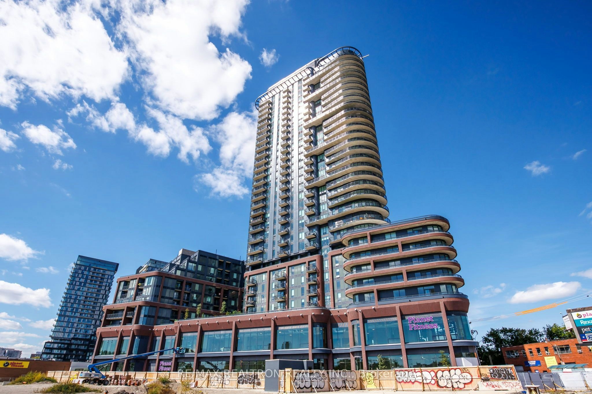 1402-1185 Dupont Street, Toronto, ON, M6H 2A6 - 2
