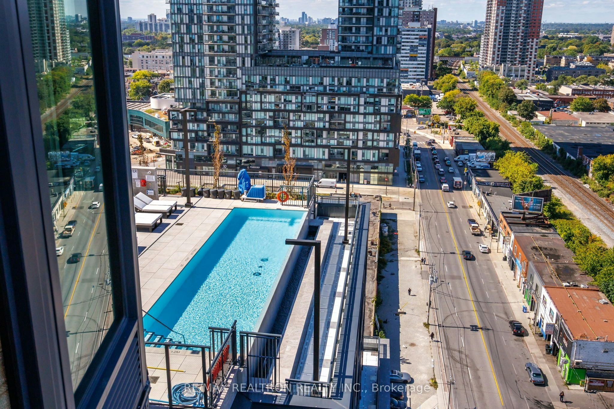1402-1185 Dupont Street, Toronto, ON, M6H 2A6 - 49