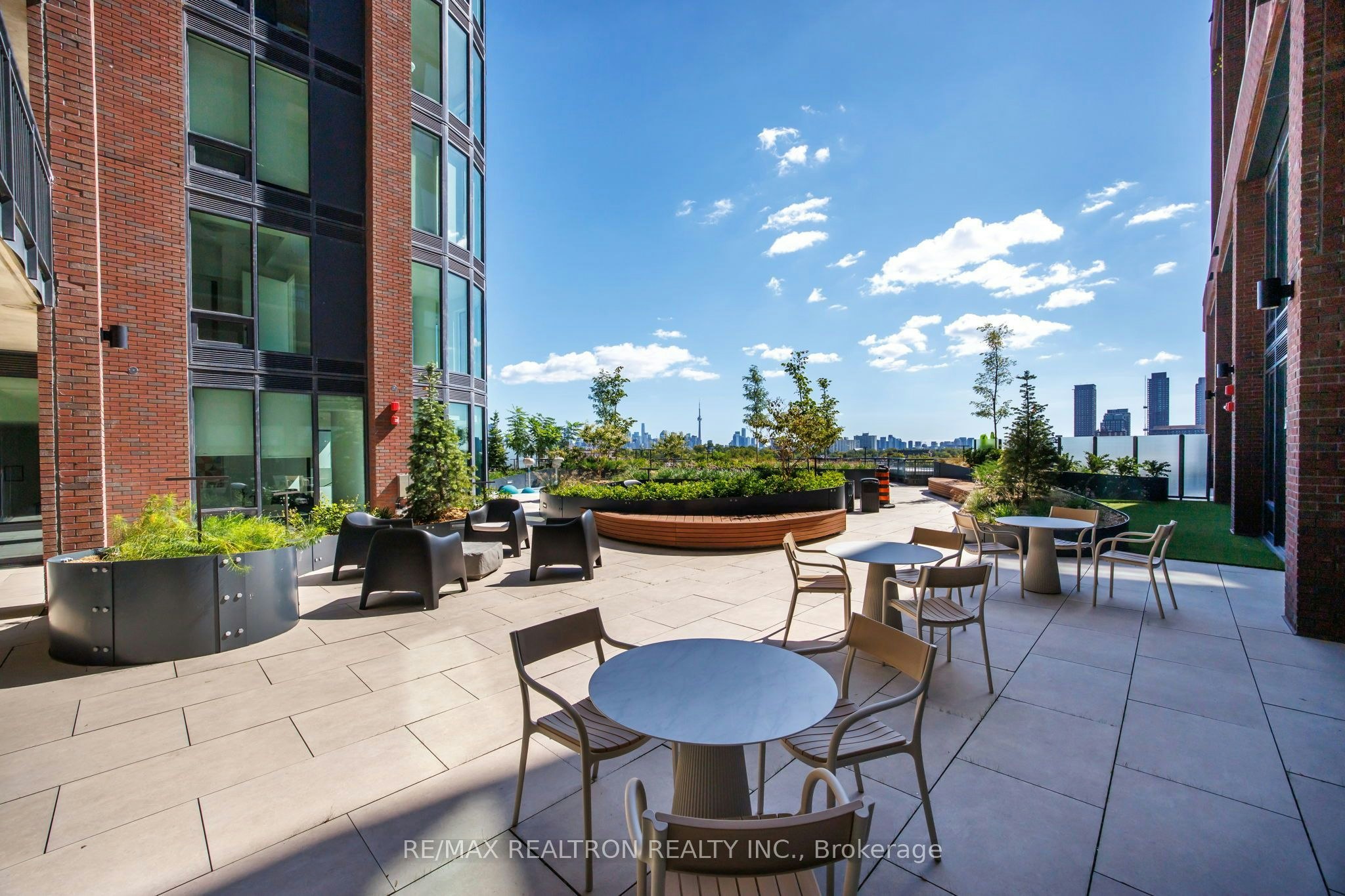 1402-1185 Dupont Street, Toronto, ON, M6H 2A6 - 30