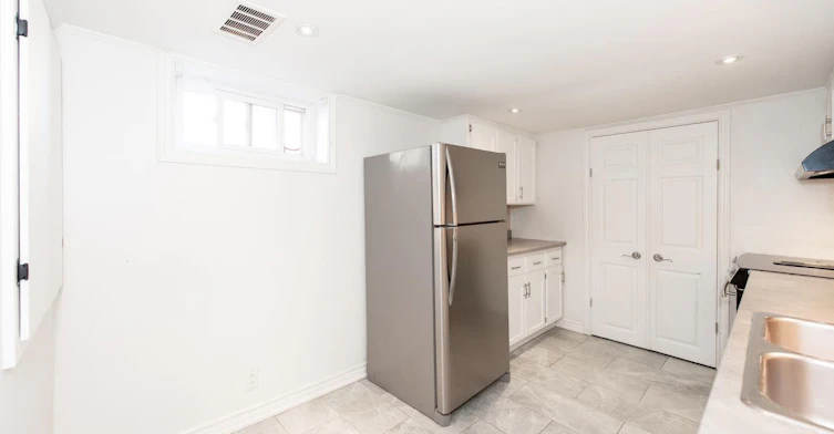 60 Northwood Drive, Brampton, ON, L6X 2L2 - 5