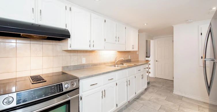 60 Northwood Drive, Brampton, ON, L6X 2L2 - 2
