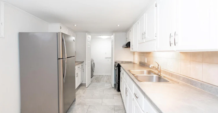 60 Northwood Drive, Brampton, ON, L6X 2L2 - 3