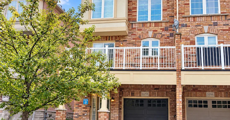 1058 Felicity Drive, Mississauga, ON, L5V 0B2
