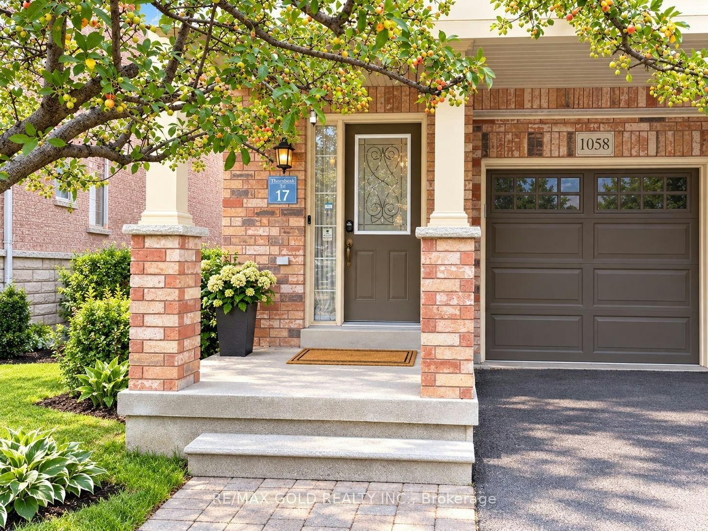 1058 Felicity Drive, Mississauga, ON, L5V 0B2 - 5