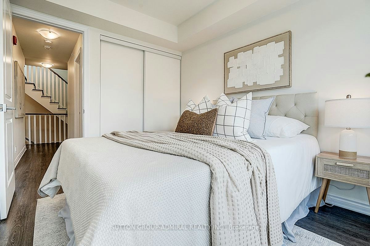 18-85 Eastwood Park Gardens, Toronto, ON, M8W 0B9 - 25