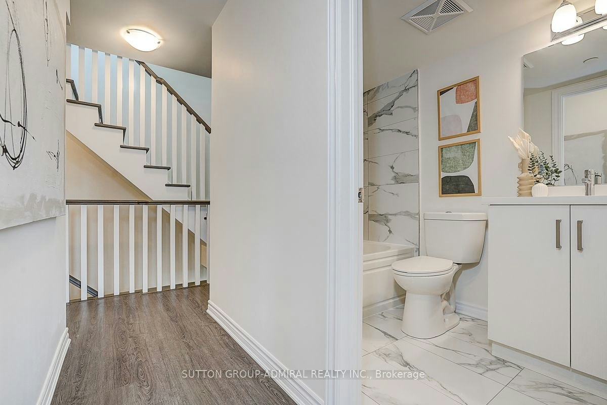 18-85 Eastwood Park Gardens, Toronto, ON, M8W 0B9 - 15