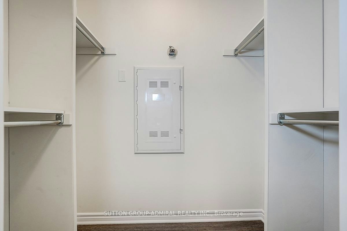 18-85 Eastwood Park Gardens, Toronto, ON, M8W 0B9 - 22