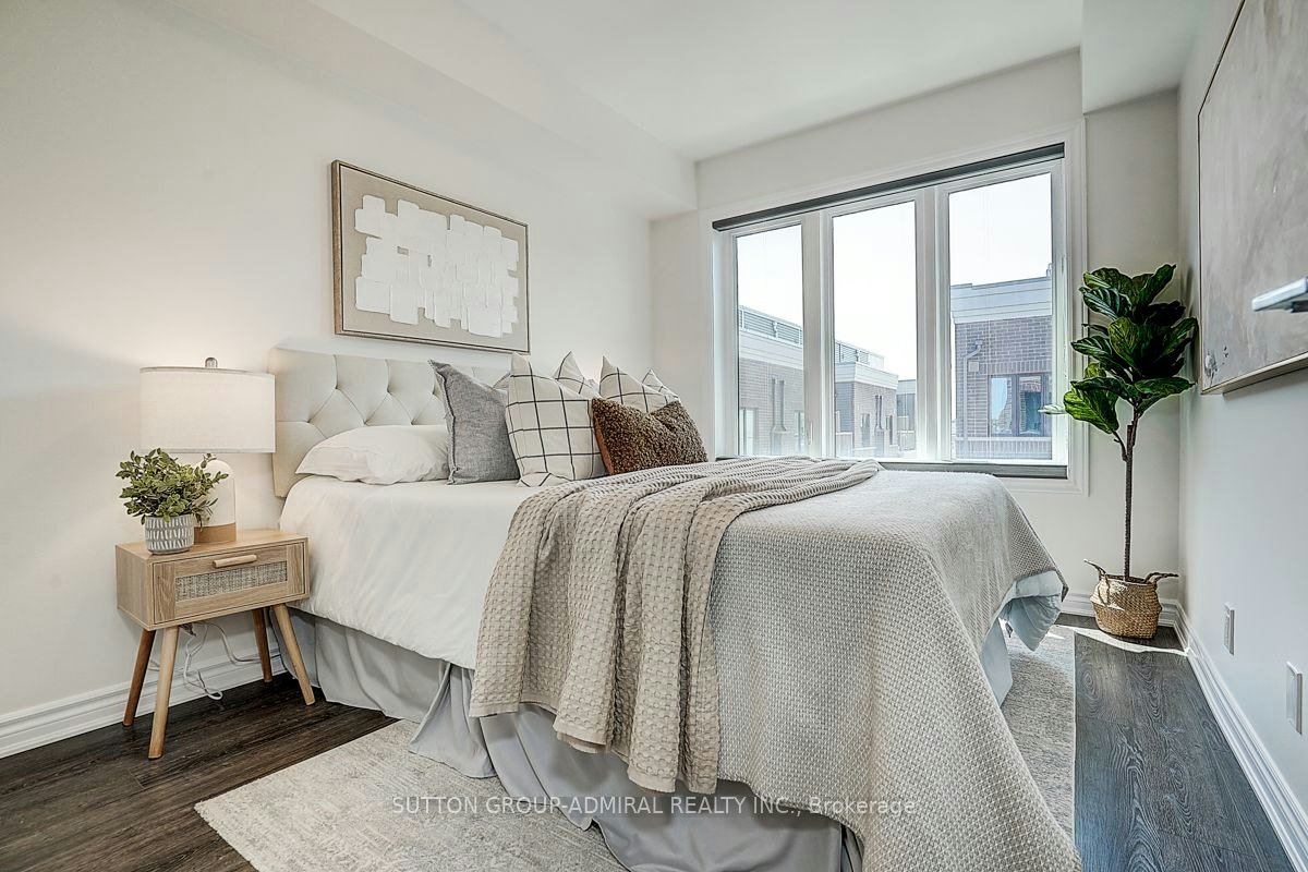 18-85 Eastwood Park Gardens, Toronto, ON, M8W 0B9 - 24