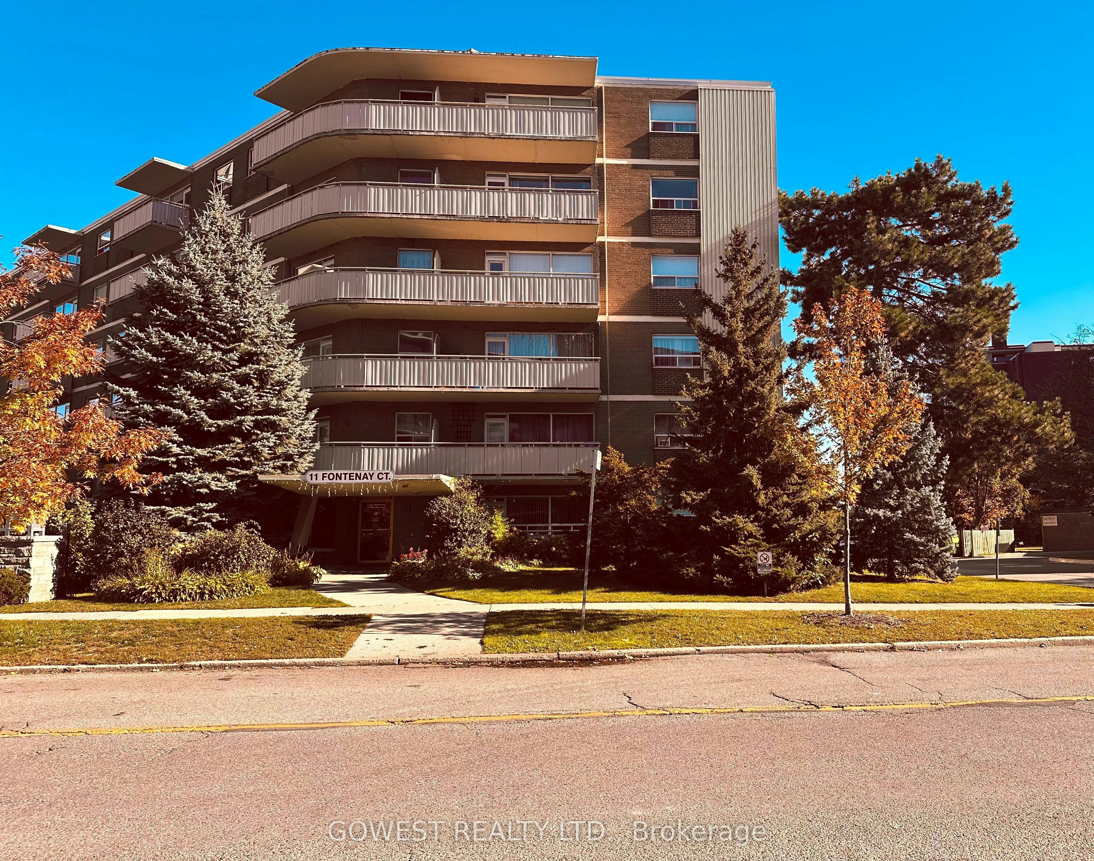 105-11 Fontenay Court, Toronto, ON, M9A 4W6