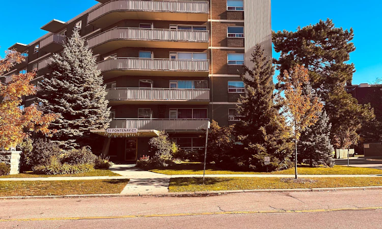105-11 Fontenay Court