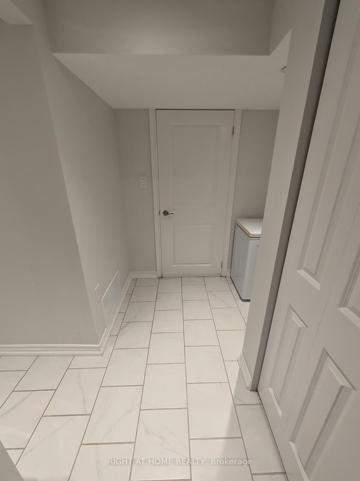 273 Kenwood Avenue, Burlington, ON, L7L 4L9 - 25