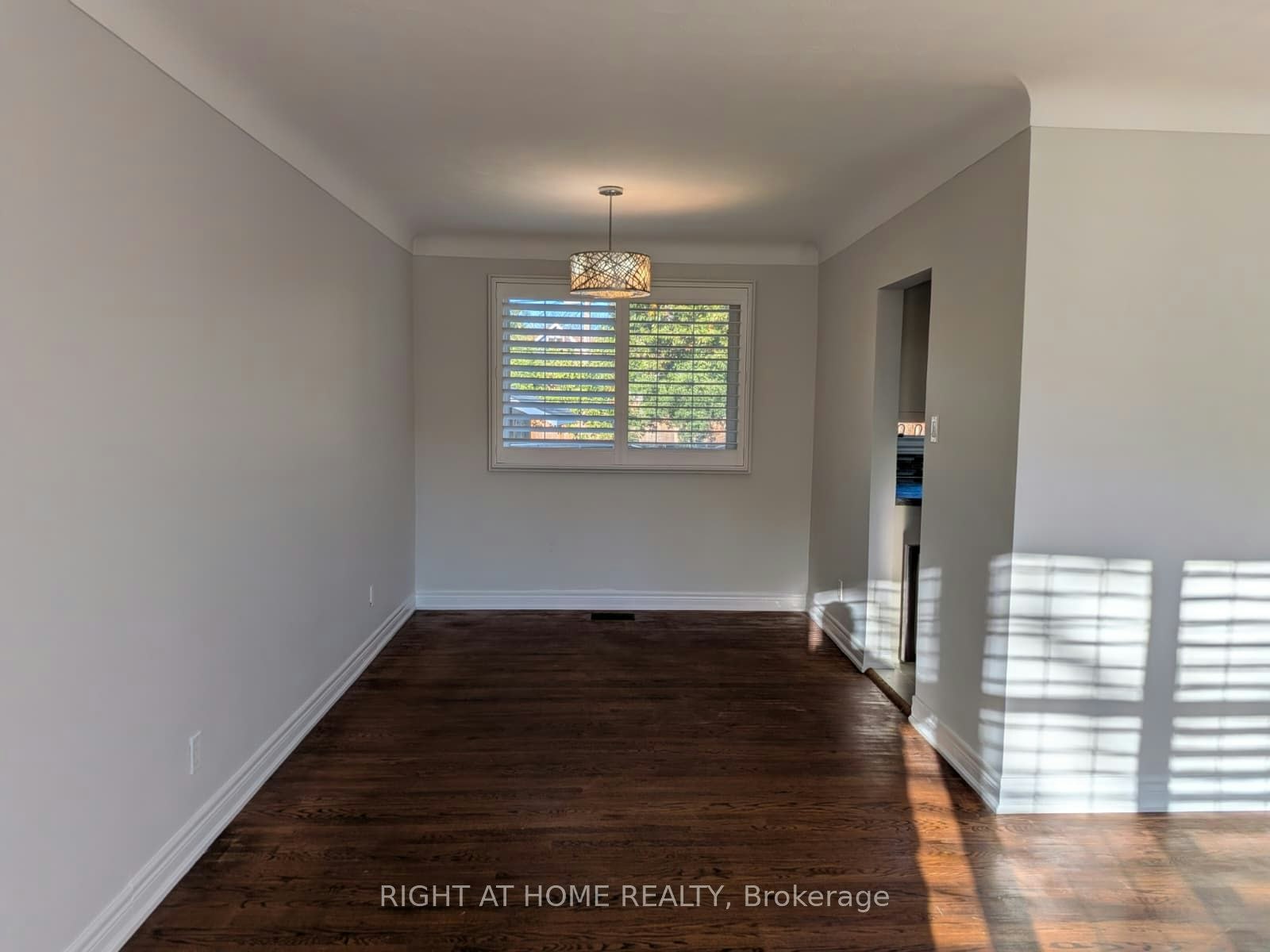 273 Kenwood Avenue, Burlington, ON, L7L 4L9 - 10