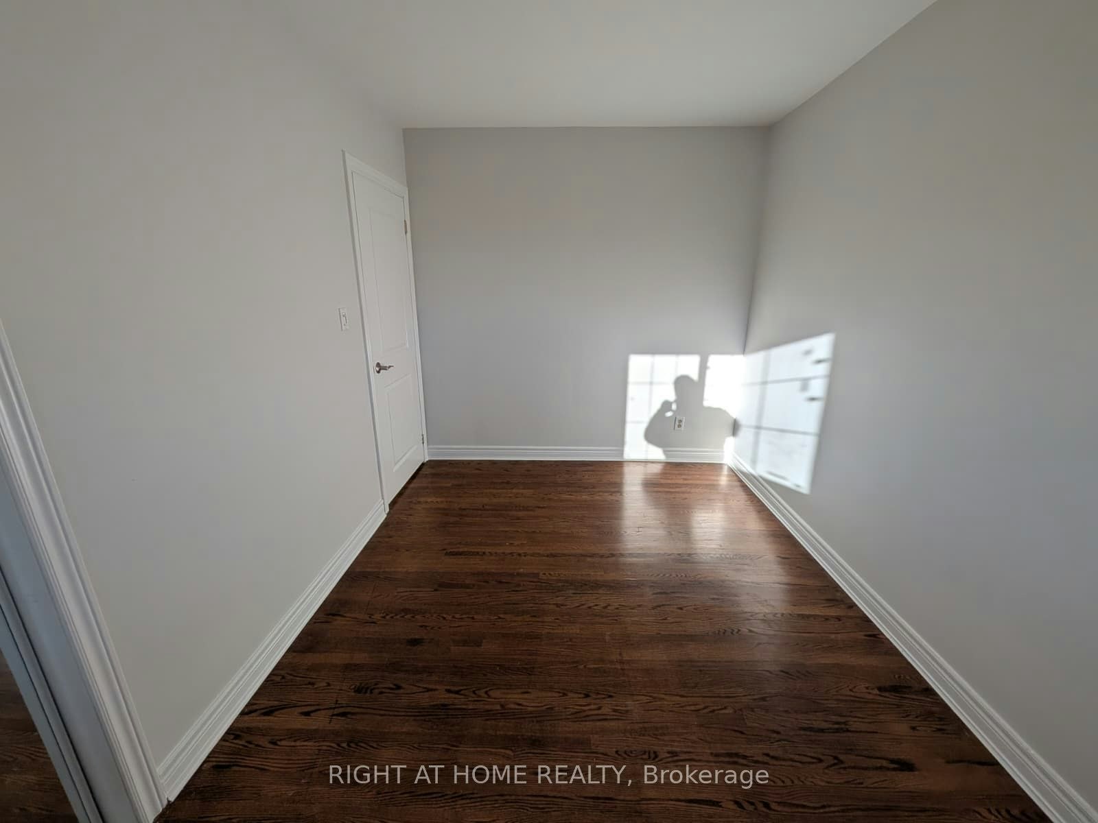 273 Kenwood Avenue, Burlington, ON, L7L 4L9 - 16