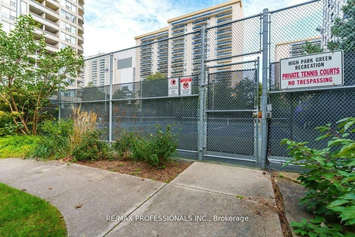 407-100 Quebec Avenue, Toronto, ON, M6P 4B8 - 45