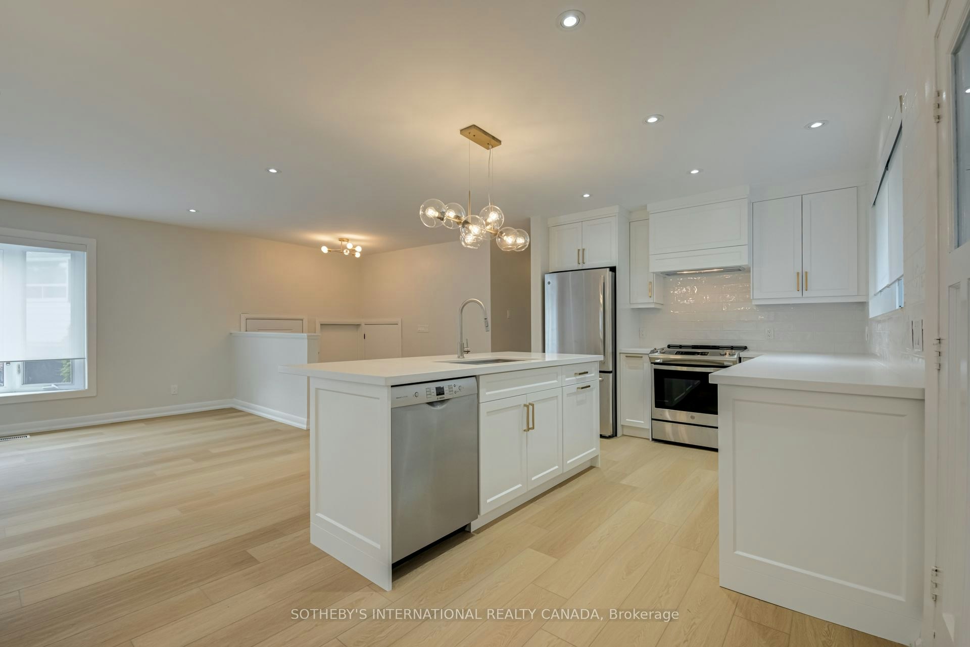 Main-18 Puckeridge Crescent, Toronto, ON, M9B 3A2 - 12