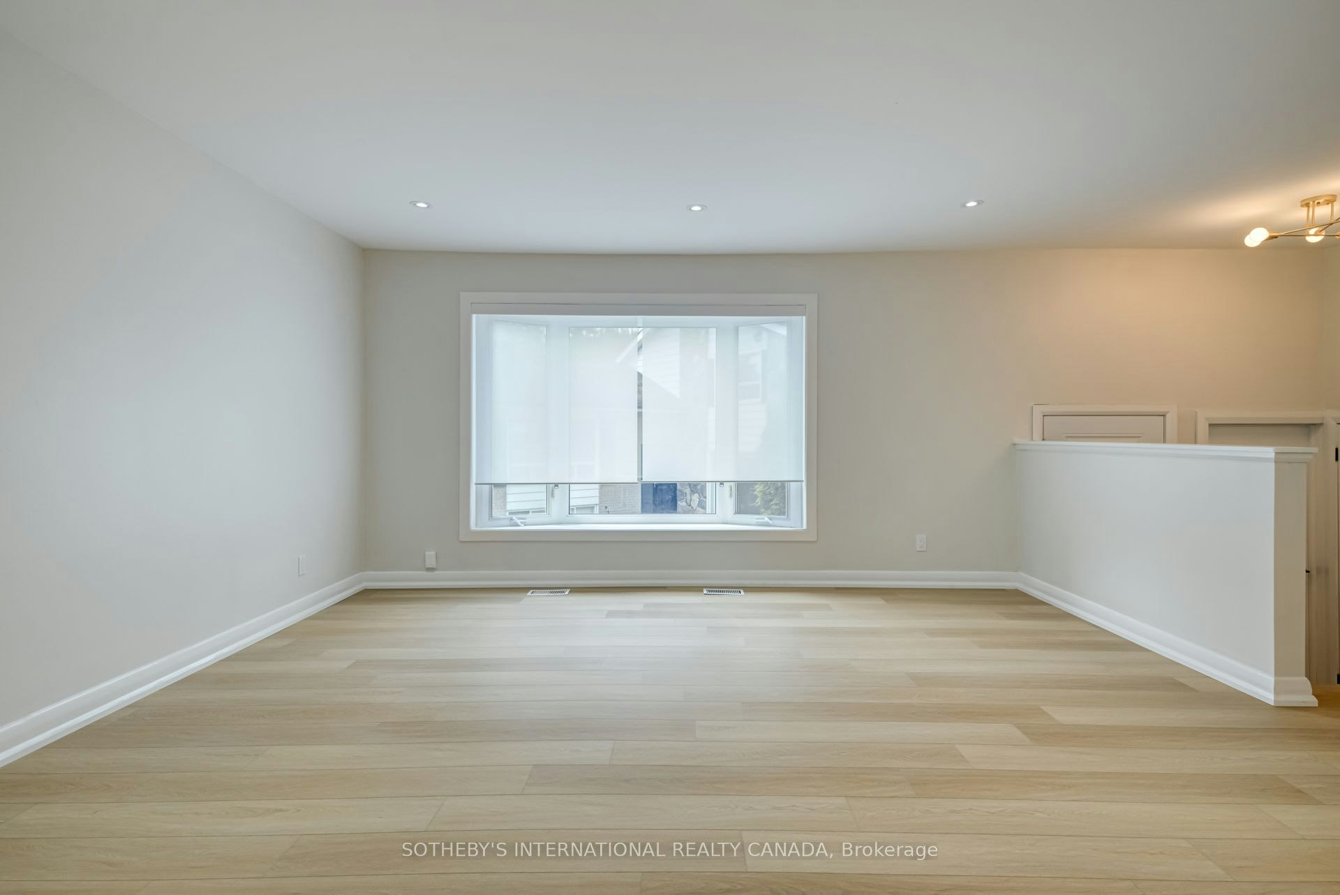 Main-18 Puckeridge Crescent, Toronto, ON, M9B 3A2 - 10