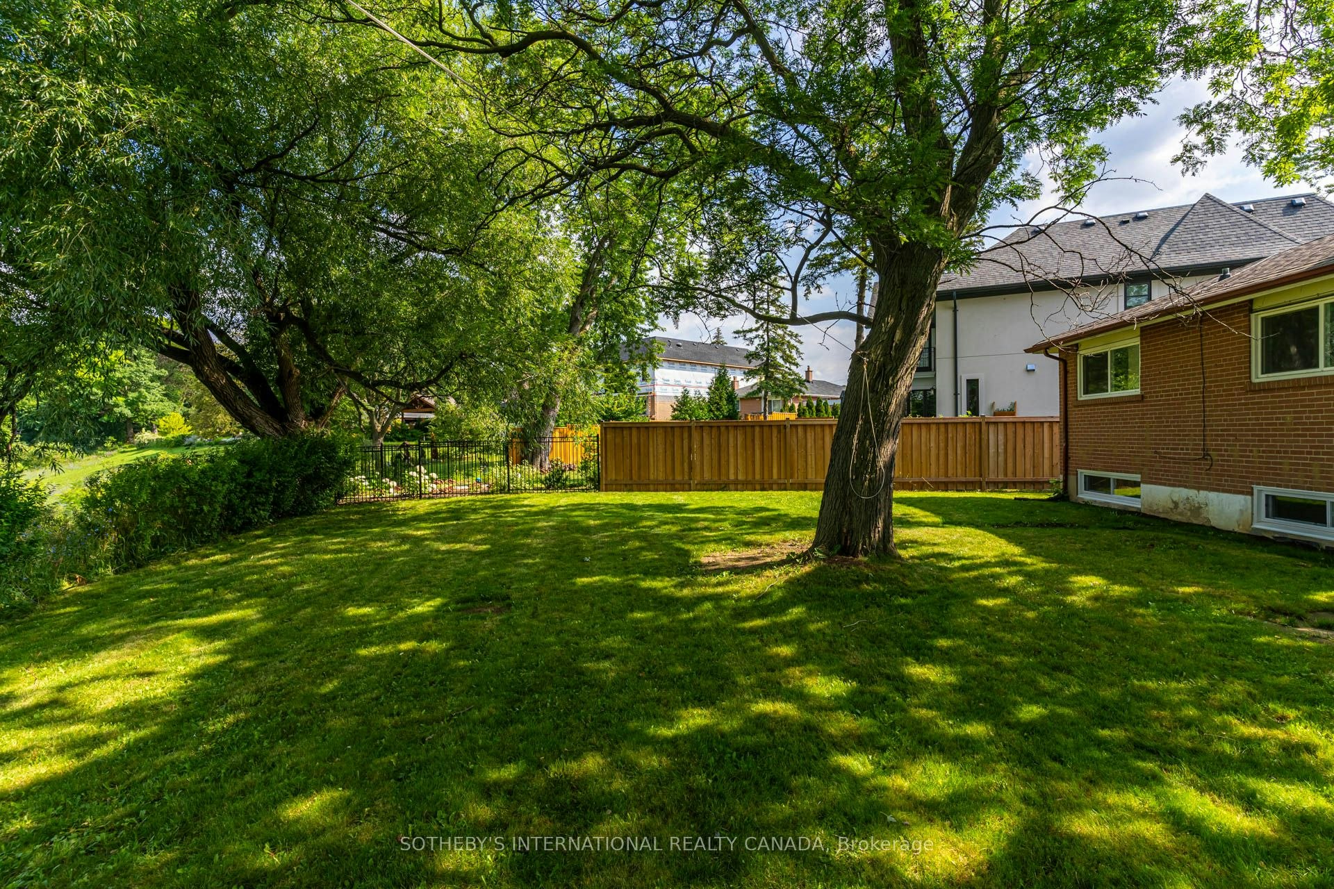 Main-18 Puckeridge Crescent, Toronto, ON, M9B 3A2 - 29