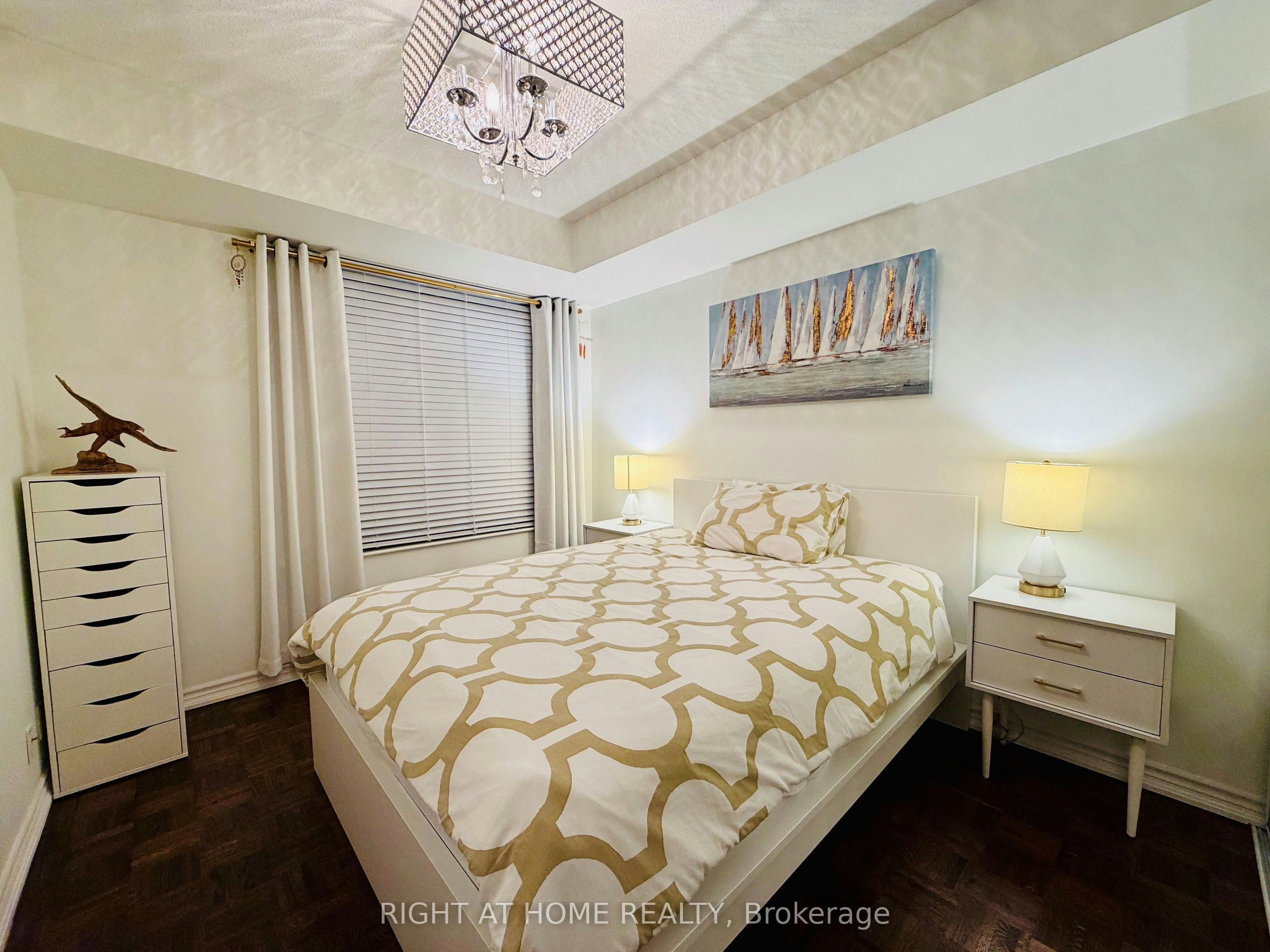 38 Fontenay Court, Toronto, ON, M9A 5H5 - 10
