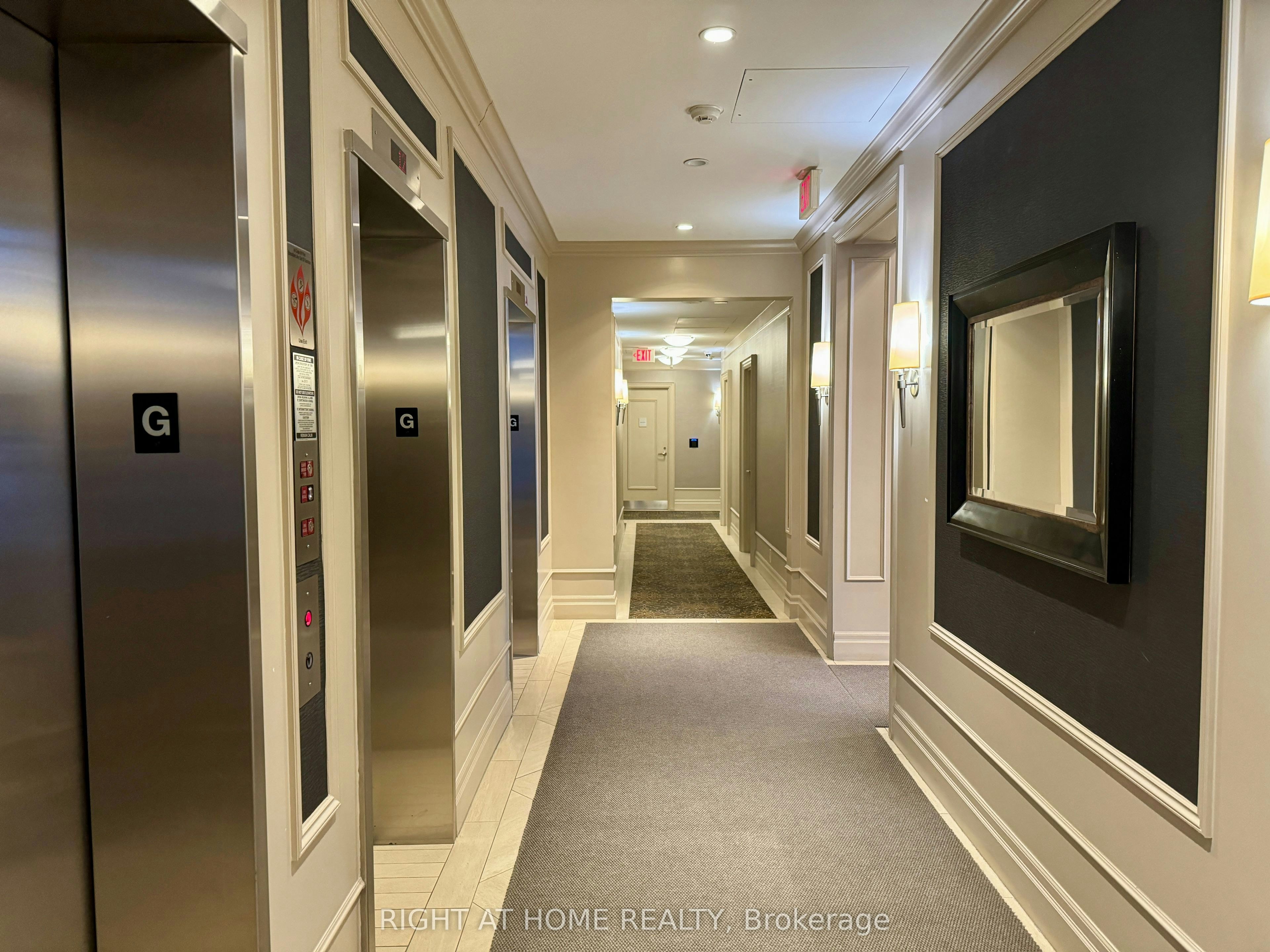 38 Fontenay Court, Toronto, ON, M9A 5H5 - 3