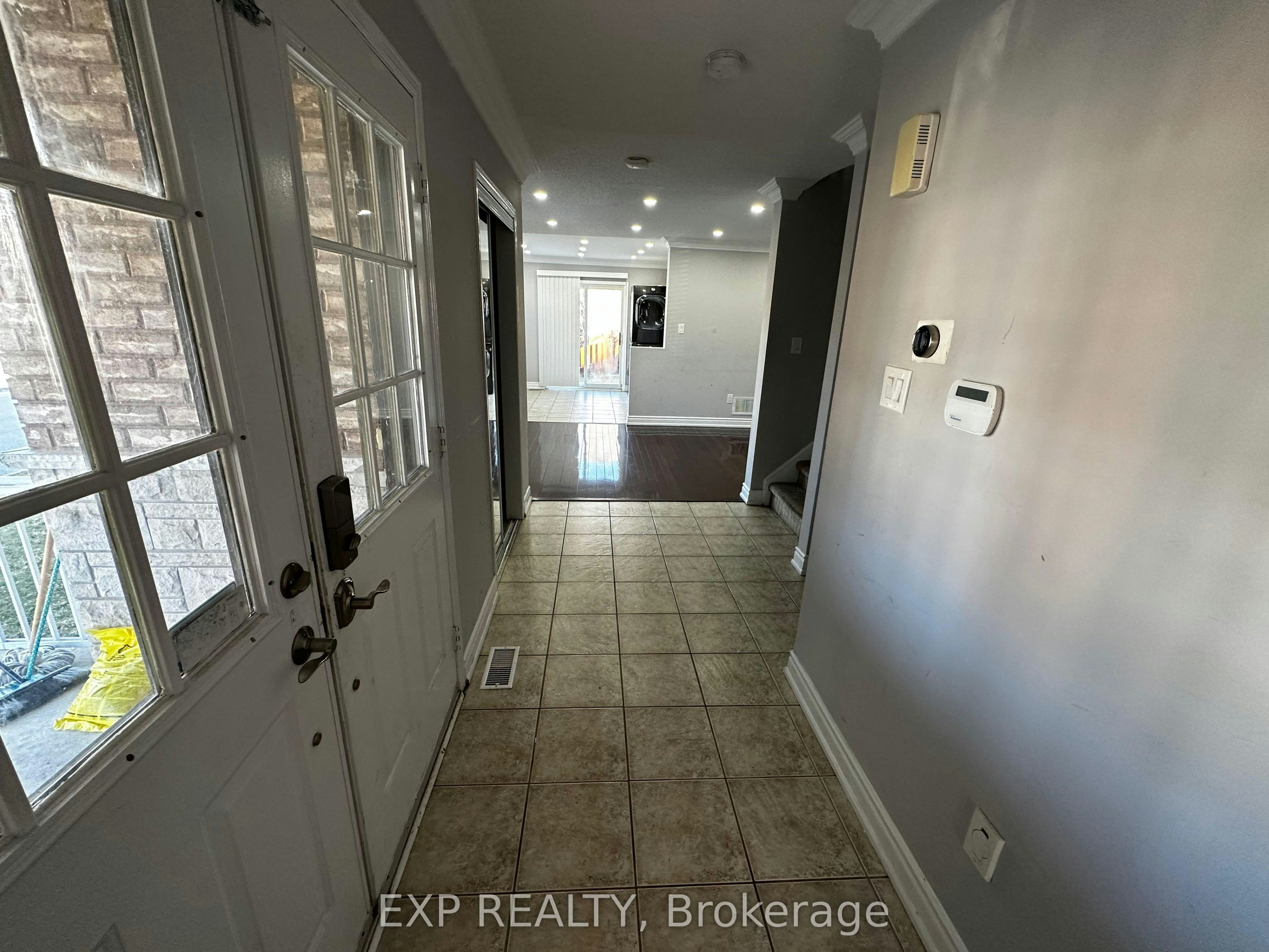 25 Prince Crescent, Brampton, ON, L7A 2C9 - 4