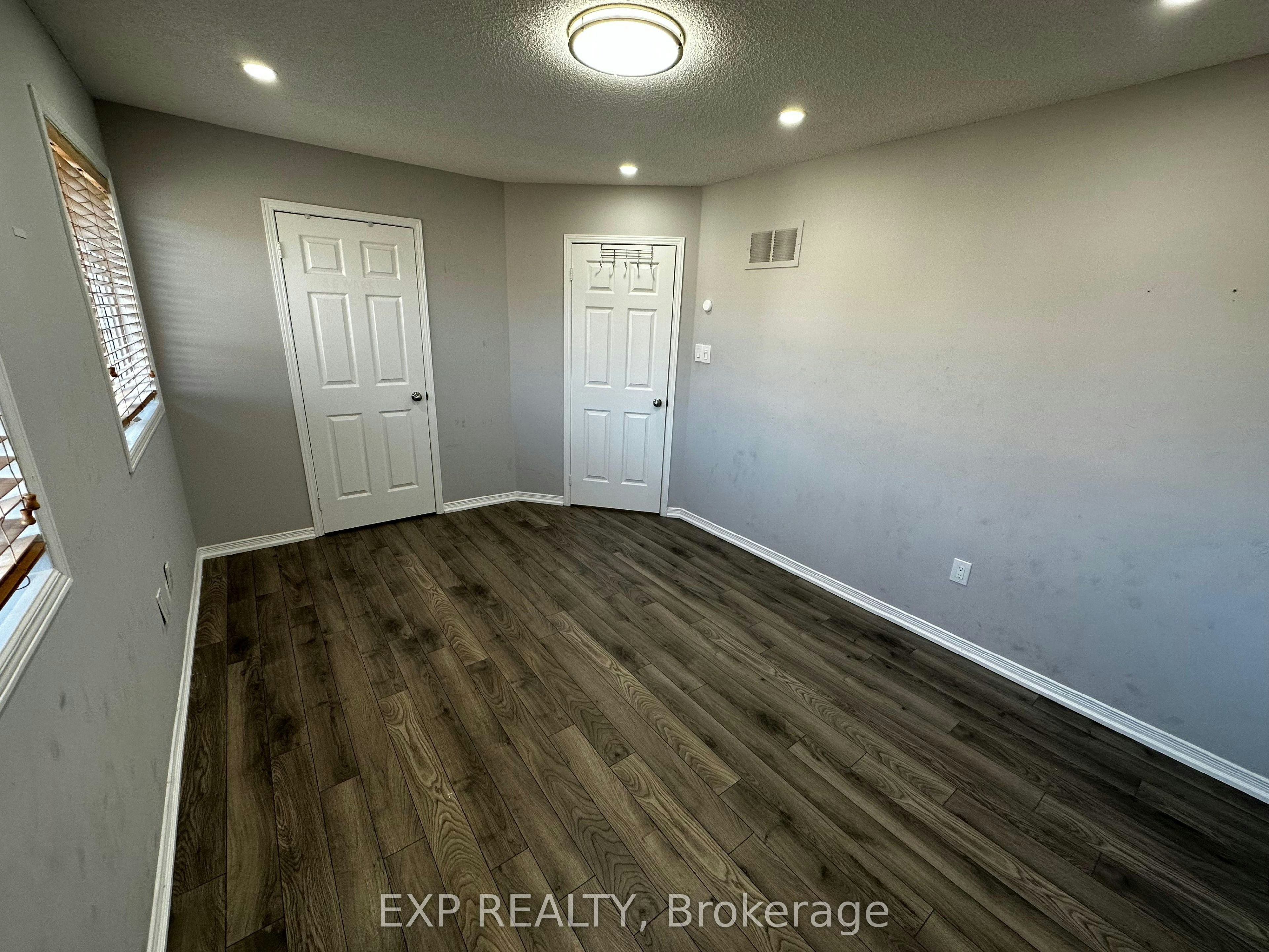 25 Prince Crescent, Brampton, ON, L7A 2C9 - 5