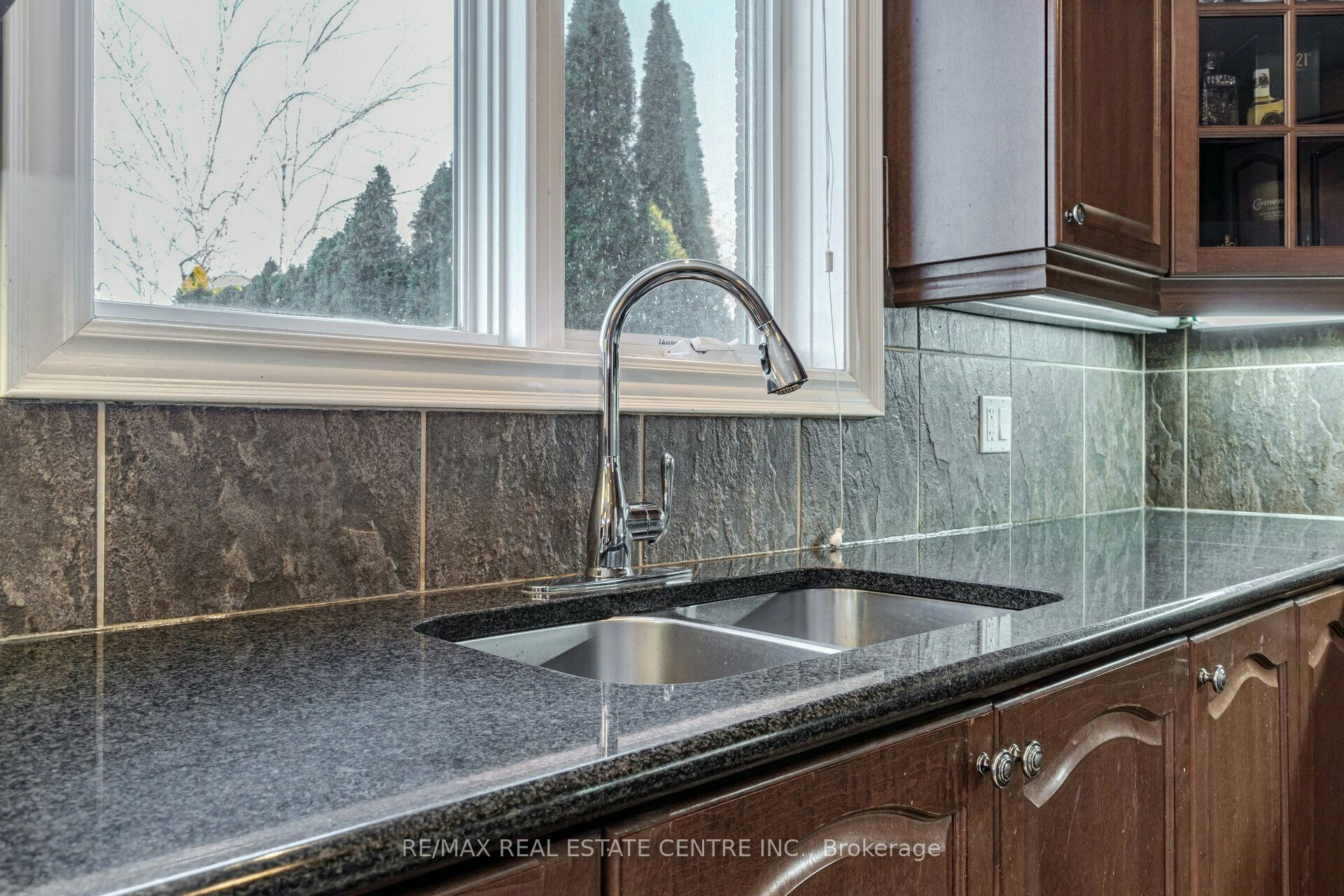 2327 Lyndhurst Drive, Oakville, ON, L6H 7V5 - 21