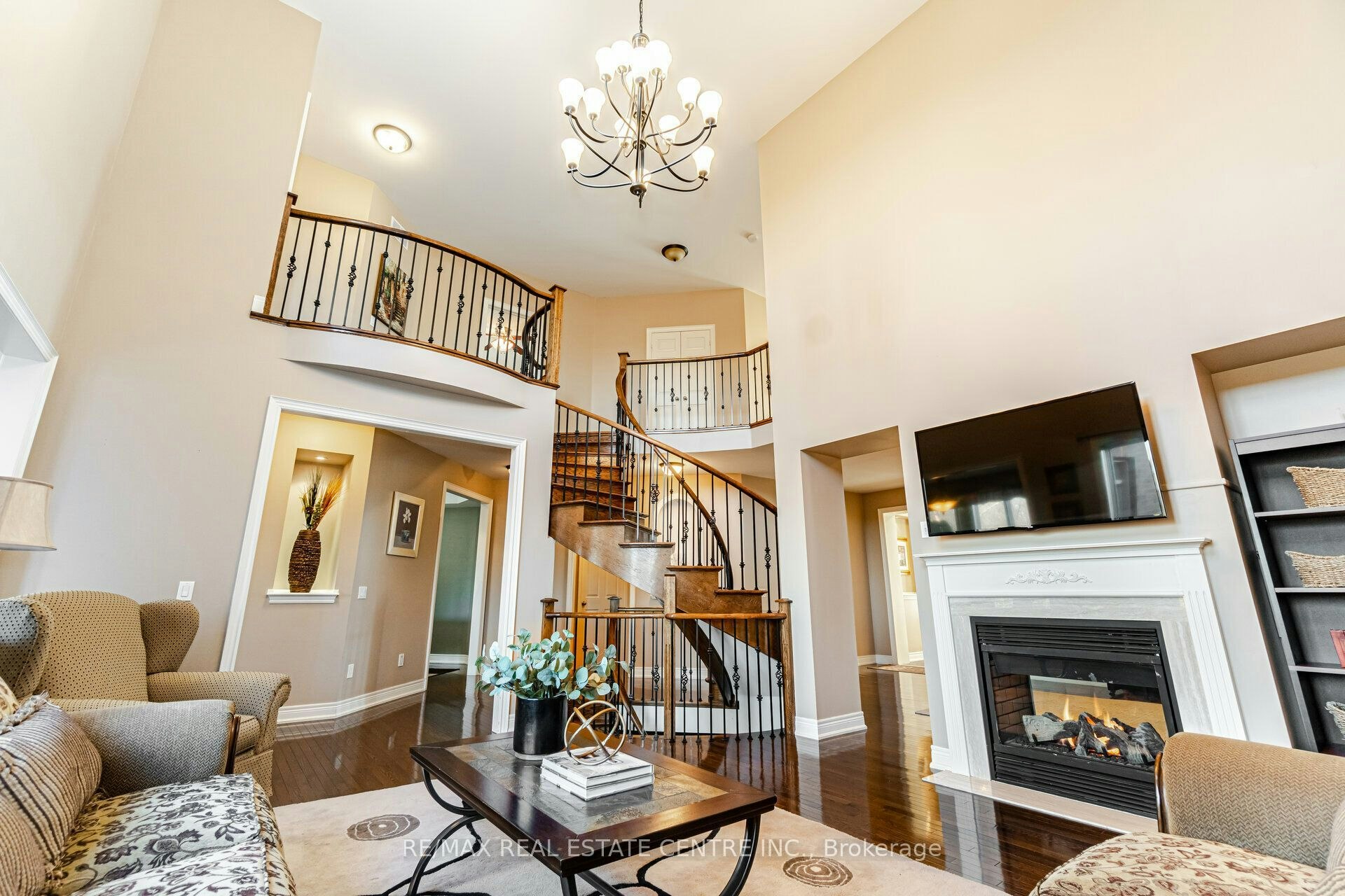 2327 Lyndhurst Drive, Oakville, ON, L6H 7V5 - 12
