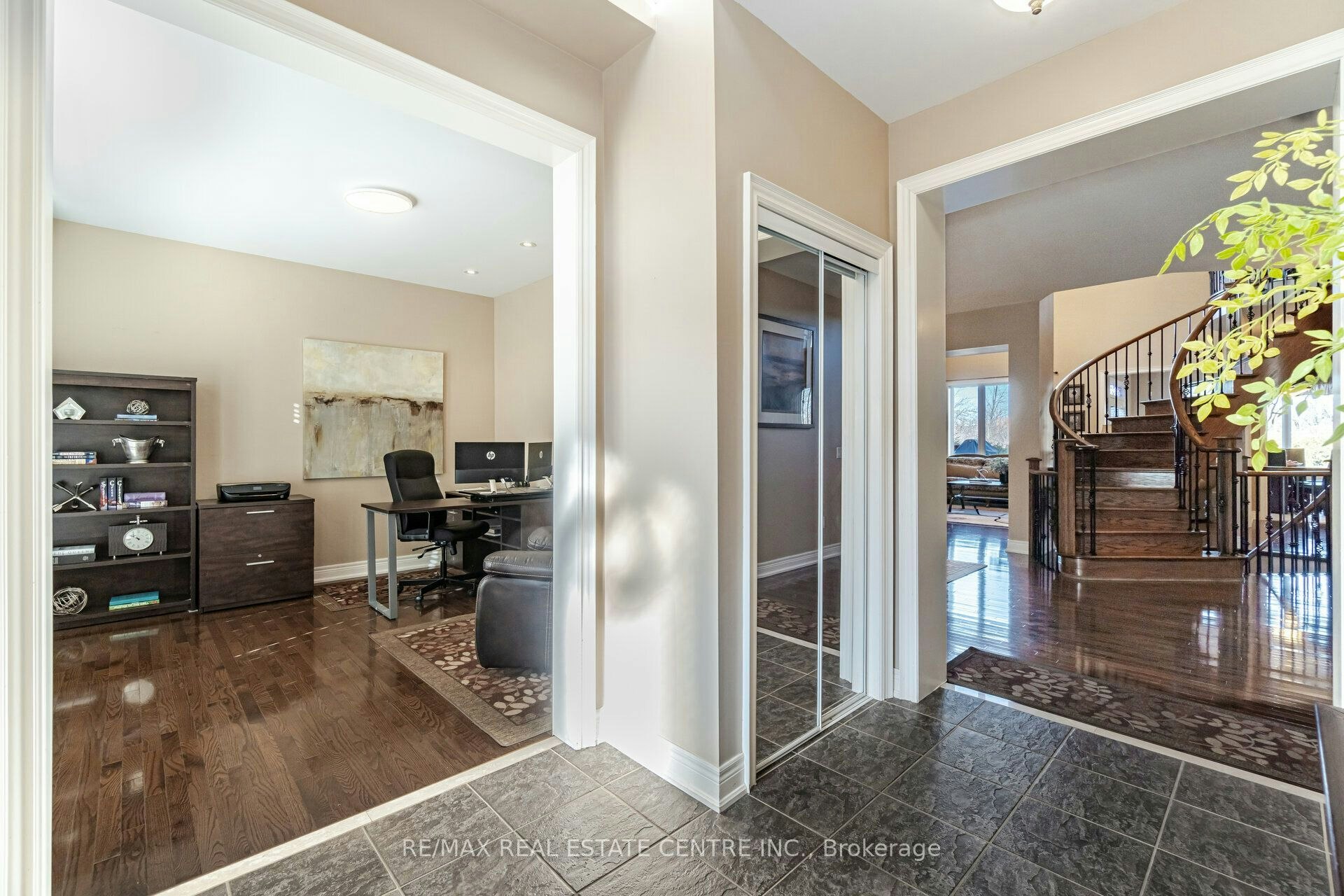 2327 Lyndhurst Drive, Oakville, ON, L6H 7V5 - 5
