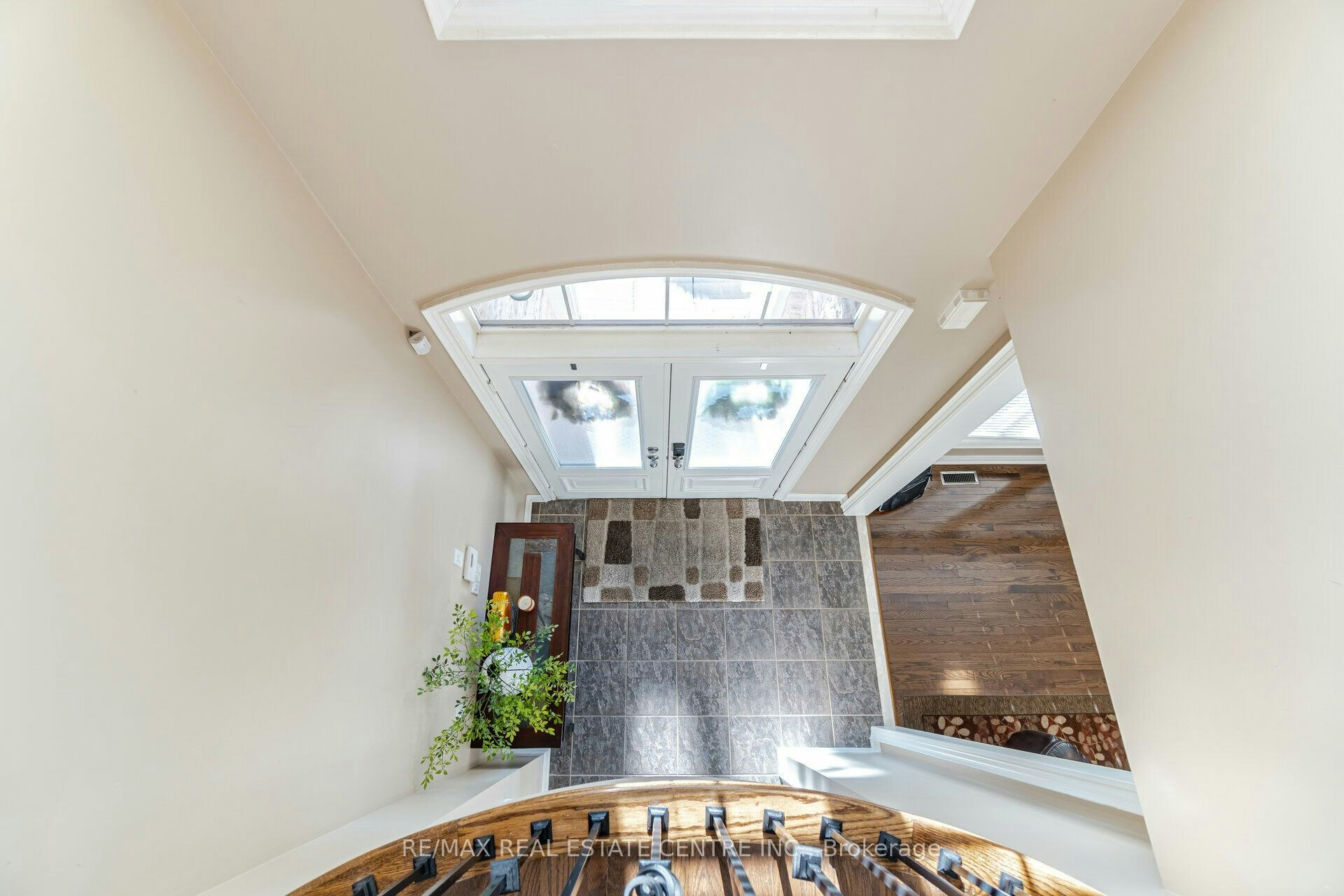 2327 Lyndhurst Drive, Oakville, ON, L6H 7V5 - 4