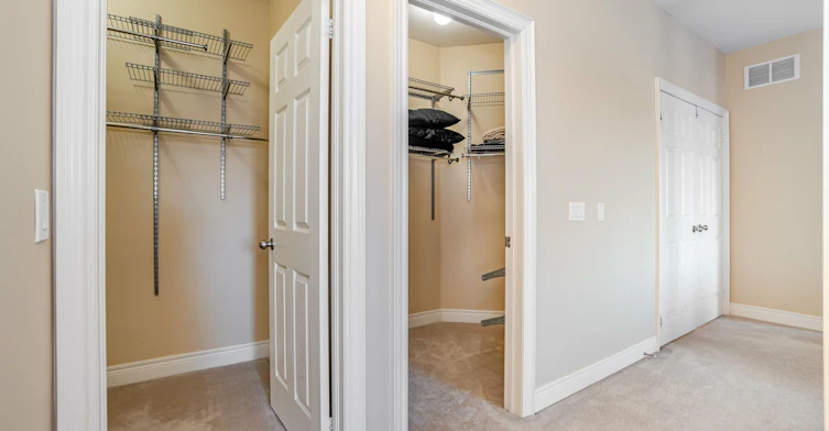 2327 Lyndhurst Drive, Oakville, ON, L6H 7V5 - 36