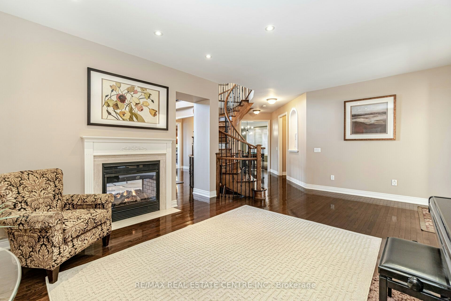 2327 Lyndhurst Drive, Oakville, ON, L6H 7V5 - 9
