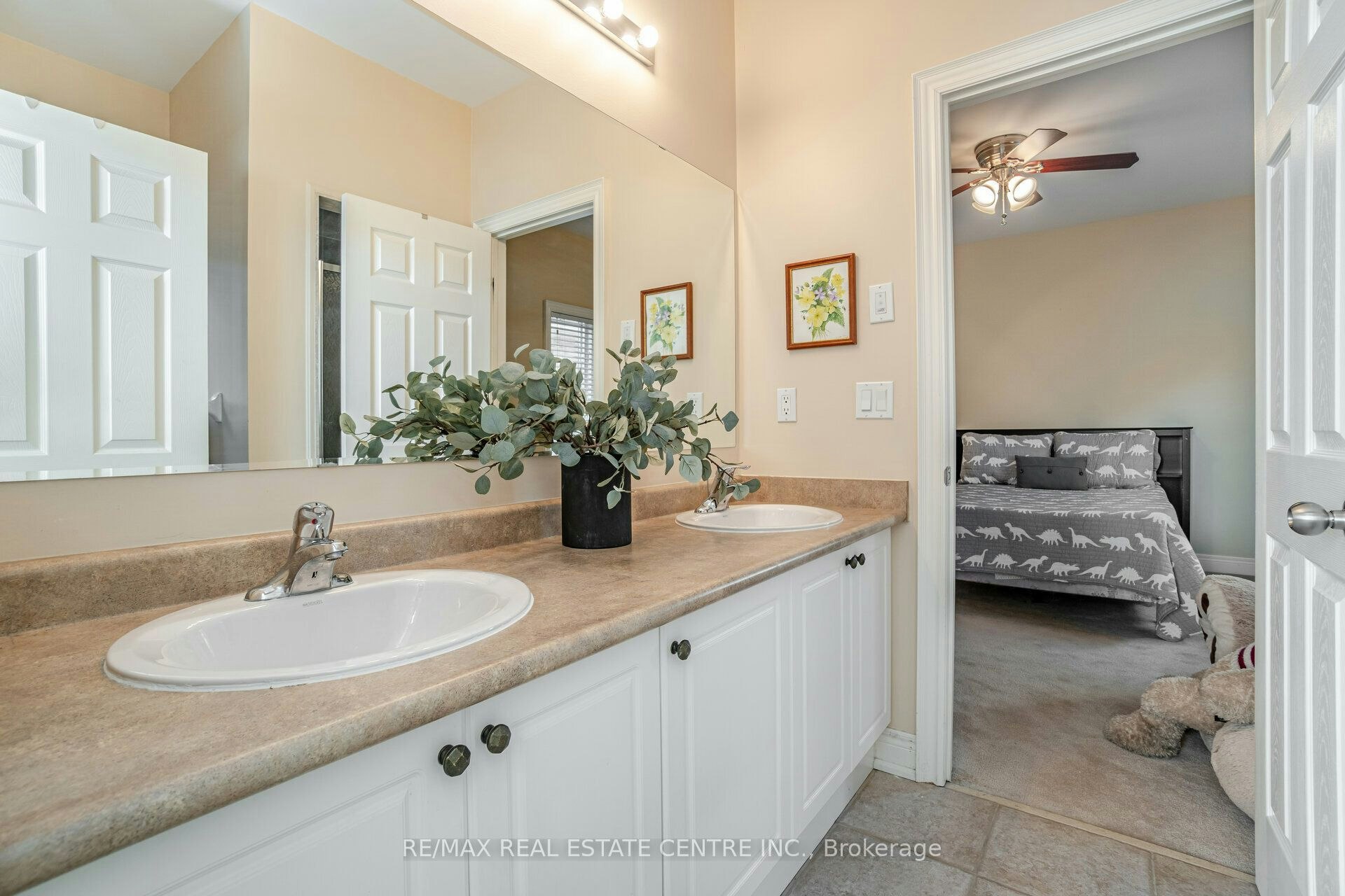 2327 Lyndhurst Drive, Oakville, ON, L6H 7V5 - 43
