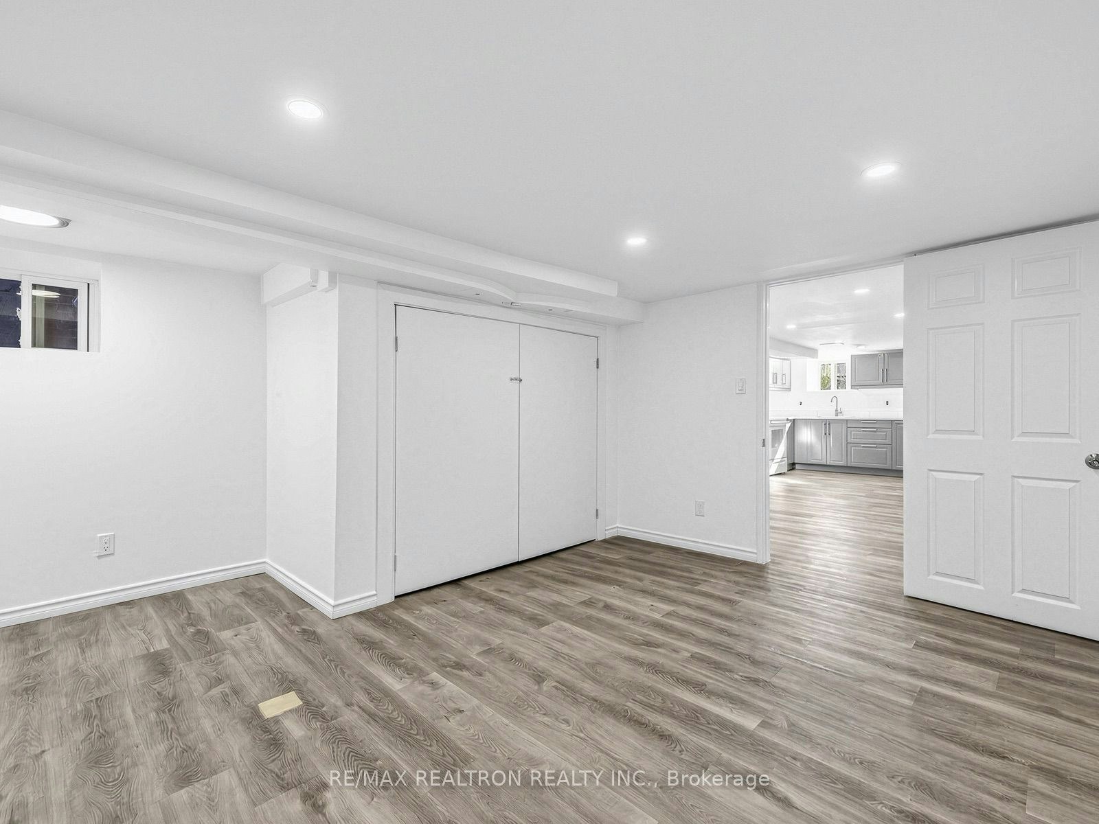 Bsmt-1939 Davenport Road, Toronto, ON, M6N 1C3 - 20