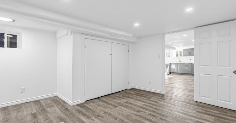 Bsmt-1939 Davenport Road, Toronto, ON, M6N 1C3 - 20