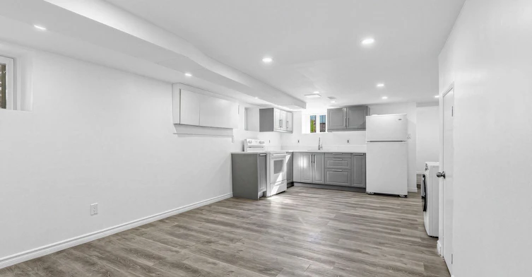 Bsmt-1939 Davenport Road, Toronto, ON, M6N 1C3 - 9