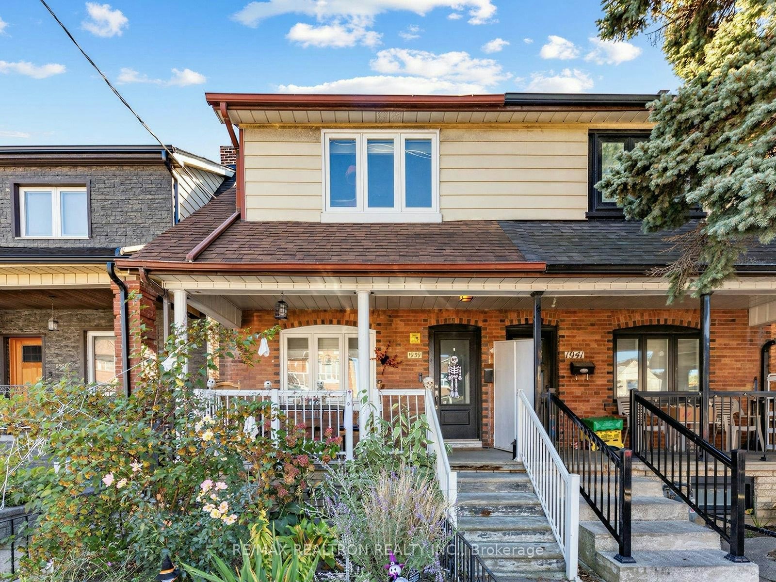 Bsmt-1939 Davenport Road, Toronto, ON, M6N 1C3 - 2