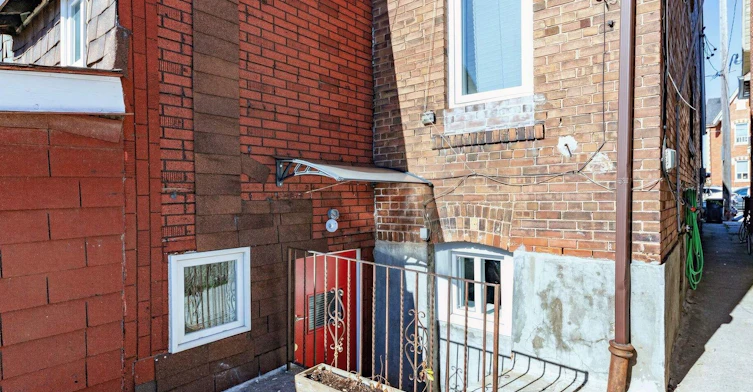 Bsmt-1939 Davenport Road, Toronto, ON, M6N 1C3 - 31