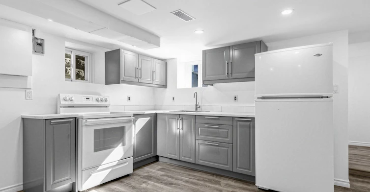Bsmt-1939 Davenport Road, Toronto, ON, M6N 1C3 - 14