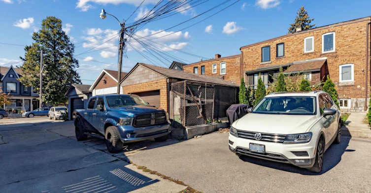 Bsmt-1939 Davenport Road, Toronto, ON, M6N 1C3 - 29