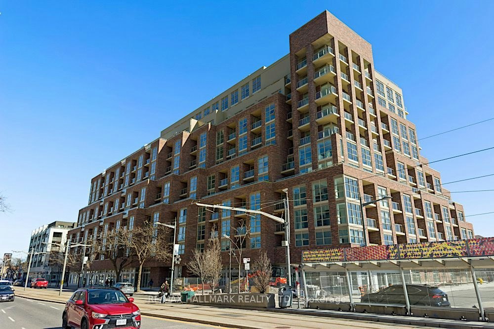 426-1787 St Clair Avenue W, Toronto, ON, M6N 1J6