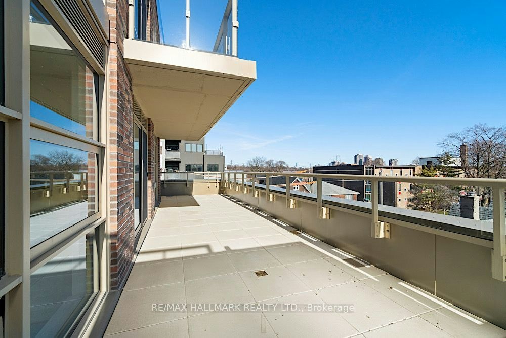 426-1787 St Clair Avenue W, Toronto, ON, M6N 1J6 - 18