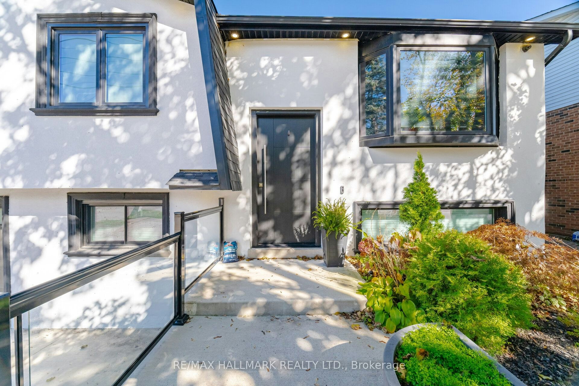 407 Bronte Road, Oakville, ON, L6L 5C3 - 36