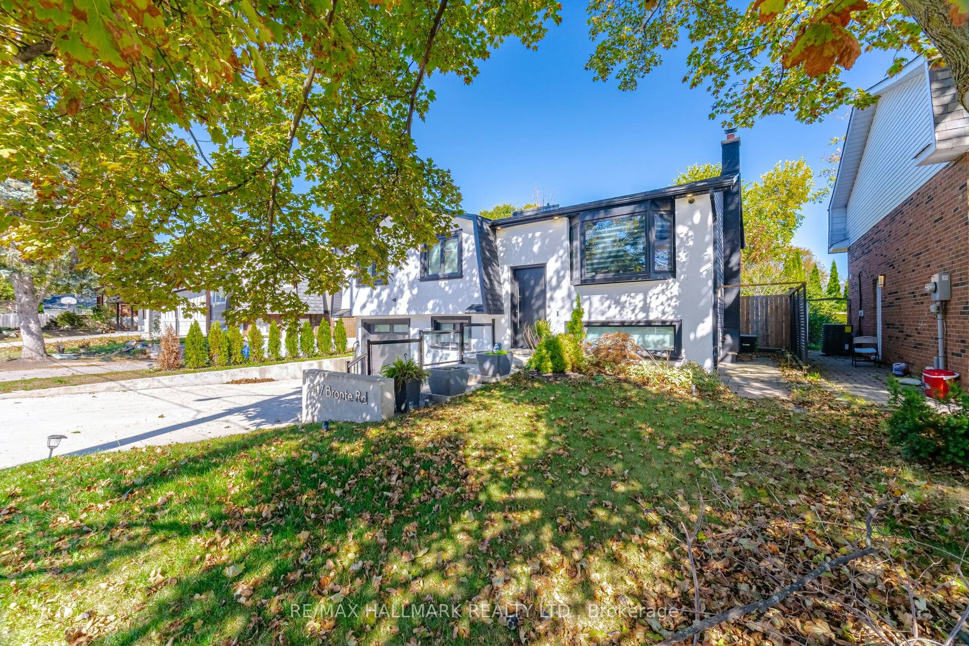 407 Bronte Road, Oakville, ON, L6L 5C3 - 32