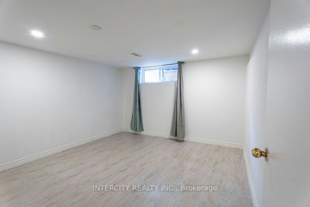 Basement 1-100 Dixon Road, Toronto, ON, M9P 2L6 - 4