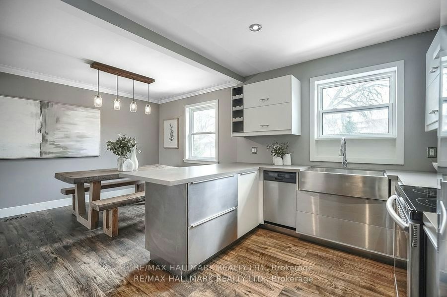 UPPER-6 Thirty First Street, Toronto, ON, M8W 3E8 - 14