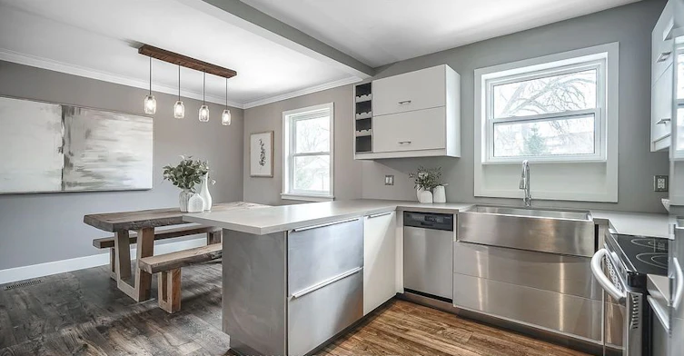 UPPER-6 Thirty First Street, Toronto, ON, M8W 3E8 - 14